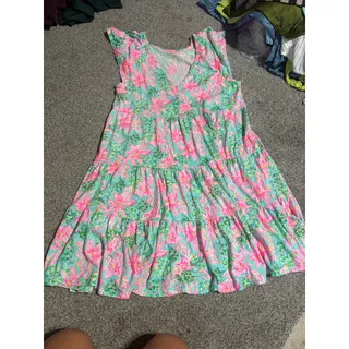 Photo of Lilly Pulitzer womens large tiered floral dress