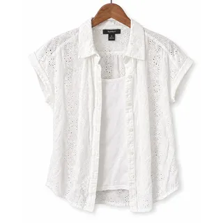 Photo of Style & Co White Eyelet Short Sleeve Button Front Blouse EUC Size 4