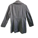 Listing Photo Thumb #4