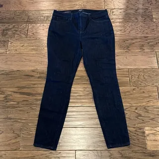 Photo of NYDJ Ami-Skinny LiftXTuck Technology Size 8