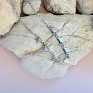 Photo of Unique VTG 1980s Silver-Tone Cable-Chain Triangle Beaded Charm Necklace 18" + 3"
