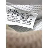 Listing Photo Thumb #6