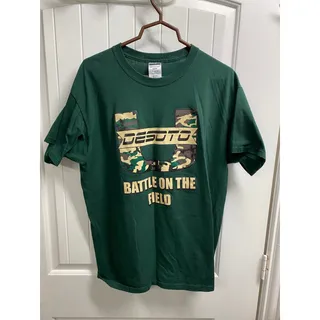 Photo of Desoto Battle On The Field Jerzees Camo Graphic Shirt XL Pre Owned