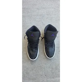 Photo of Nike Air Jordan 1 Mid Black Patent Purple Jumpman DV1308-004 Sz 9.5