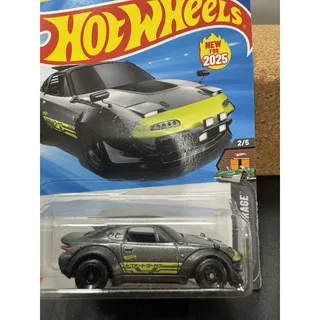 Photo of Hot Wheels 2025 Mazda MX-5 Miata Chimera Legends Tour Winner 1/250 Dream Garage