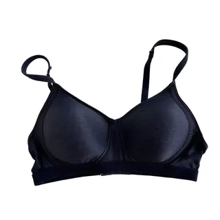 Photo of Hanes Women's X-Temp Foam Wirefree Bra G507 Black Medium
