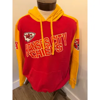 Photo of Starter Men's Red Kansas City Chiefs Pullover Hoodie Size XXL