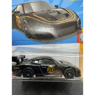 Photo of Hot Wheels Porsche 935 Black Gold HW Turbo 1/10 HCW73 12/250 2022 New 1:64 Car