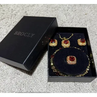 Photo of Jewelry set for women