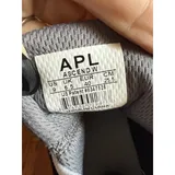 Listing Photo Thumb #2