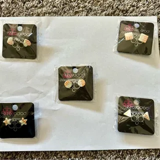 Photo of Paparazzi Earrings - Pink and White Bundle #22