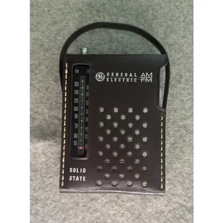 Photo of Vintage GE General Electric AM FM Pocket Radio Display Repair Project Prop
