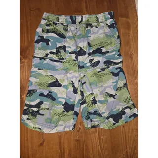 Photo of Carter's Boys Camo Cargo Shorts Size 7 Green Blue Camouflage Excellent Condition