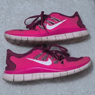 Photo of Nike Free 5.0 Women's Running Shoes in Hot Pink Size 9