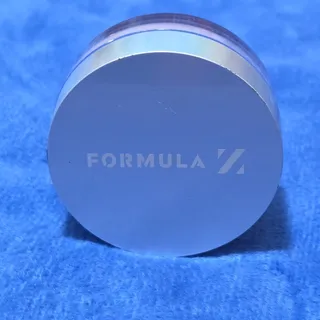Photo of FORMULA Z Cyber Blur Soft Focus Setting Powder in Lavender 6.5g