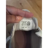 Listing Photo Thumb #3