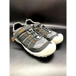 Photo of Keen Knotch Hollow Boys Youth Sneakers Size 6