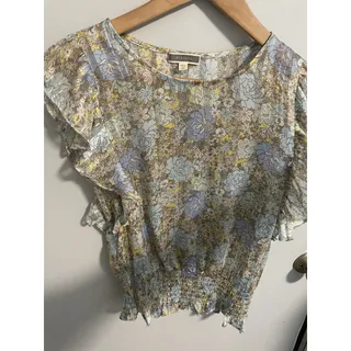 Photo of PLEIONE Floral Smocked Waist Riffle Sleeve Top Women’s X Small Floral Green Blue
