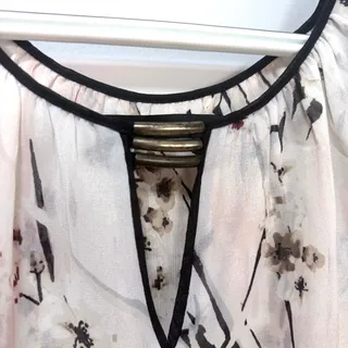 Photo of White House Black Market Floral Print Blouse Black Trim Ring Detail