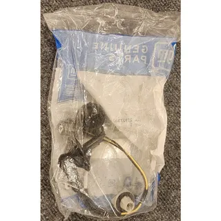 Photo of GM Genuine Parts 25927356 Rear Tail Light Wiring Harness Buick Lucerne OEM