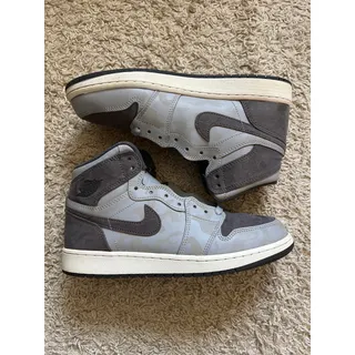 Photo of Nike Air Jordan 1 Retro High Premium Grey Camo Size 7 Youth - Authentic