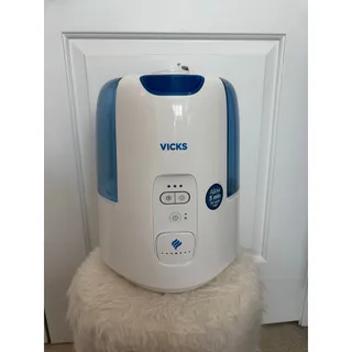 Photo of Vicks Dual Comfort humidifier