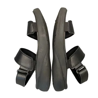 Photo of Puma Sandals Women Sz 8 Black Back Strap