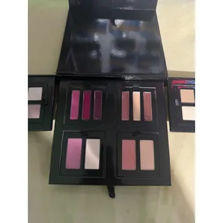 Photo of AVON mega mix'n go palette 24 eyeshadow 9 lip glosses 2 blushes 2 highlighters