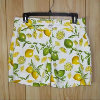 Photo of Isaac Mizrahi New York Lemon Print Shorts Size 4 Tailored Chino Preppy Cottage