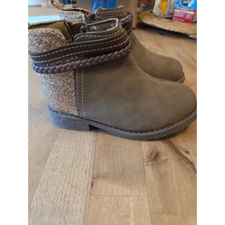 Photo of Carter's Toddler Girls Letty Braided Fashion Boots - Taupe, Size 3
