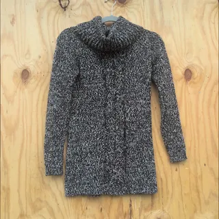 Photo of Ann Taylor Merino Angora Cashmere Blend Chunky Knit Pullover Women's XXS Petite