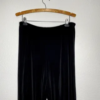Photo of Hearts of Palm Size XL Slinky Pants Black Travel Friendly Straight Leg Career