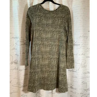 Photo of Pact Womens M Green Camo Long Sleeve T-Shirt Dress Organic Cotton
