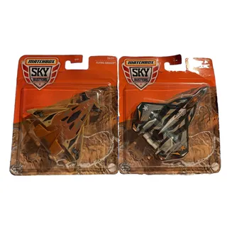 Photo of Matchbox Sky Busters lot of 2 Enemy Strike Jet 7/08 Flying Dagger 26/31 NEW