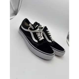 Photo of Vans Old Skool Black Size 5.5 Mens