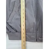 Listing Photo Thumb #3