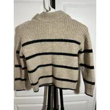 Listing Photo Thumb #4