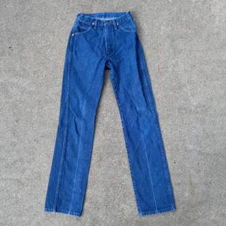 Photo of Y2K Wrangler 14MWZG High Rise Wedgie Straight Leg Cowgirl Blue Jeans 3x34