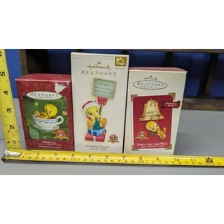 Photo of Hallmark Keepsake Looney Tunes Tweety Christmas Ornaments Lot of 3 Lighted Sound