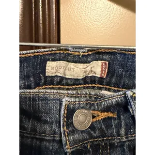 Photo of Levi's Women's Blue Jeans, Size 4S , 315