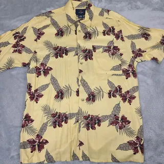 Photo of 1990's Ivy Crew Classics Men's Medium Hawaiian Tropical Button Up Shirt Rayon