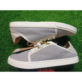 Photo of OluKai Pehuea Lī Women's Lightweight Sneakers - Tapa 8.5 NWT