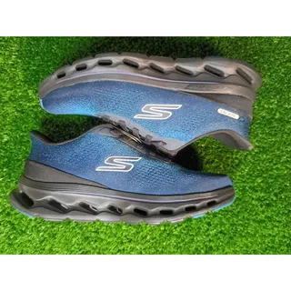 Photo of Skechers Men's GO WALK Glide-Step 2.0 Maser Slip-ins sz7