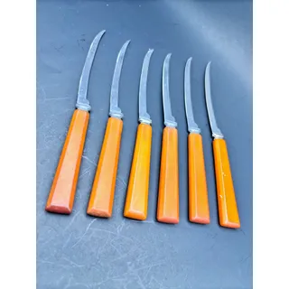 Photo of Vintage Butterscotch Bakelite Tomato Steak Knive Set Up 6 CM Kitchen Flatware