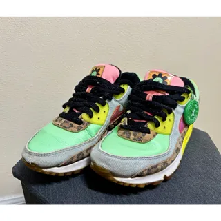 Photo of Nike Air Max 90 "Daisy" (Women's Size US 8.5 / EUR 40)