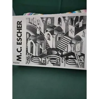 Photo of M.C. Escher Concave and Convex 1000 Piece Puzzle by Selegiochi
