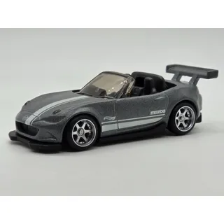 Photo of Hot Wheels ’15 Mazda MX-5 Miata Then and Now #129/250 Gray Custom Wheel Swap