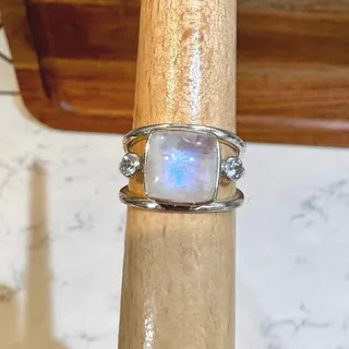 Photo of 925 sterling silver ring natural rainbow moonstone centerpiece cz accents size 8