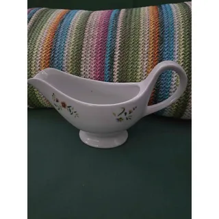 Photo of B.I.A. Cordon Bleu Floral Gravy Boat
