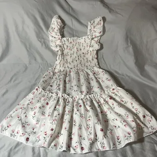 Photo of SHEIN Ivory Girls Sun Dress Smocked 7 Pink Red Flowers